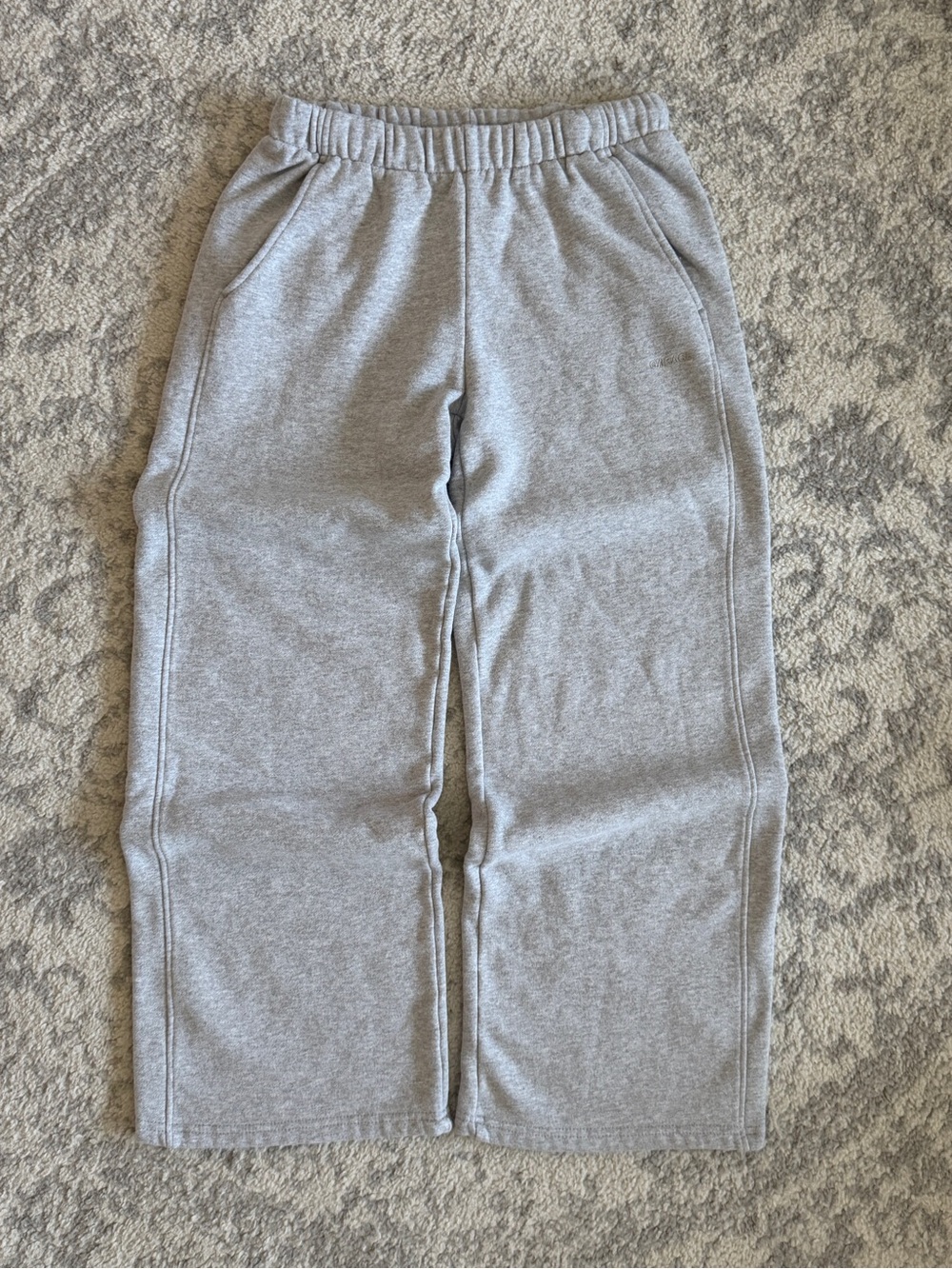 Garage heather gray sweatpants ☁️